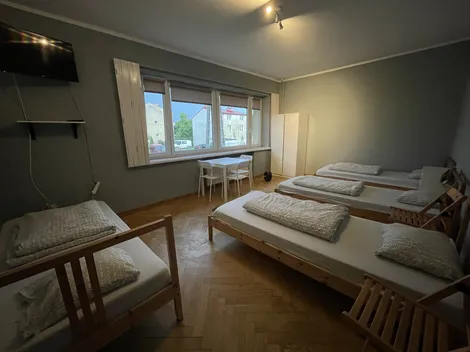 Kwatery Pracownicze Warszawa Ząbki | Pokoje dla pracowników w Warszawie | Tanie Spanie Warszawa | Pokoje Pracownicze Warszawa | Kwatery dla Pracowników - 9