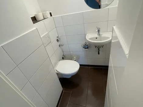 Monteurwohnungen direkt an der Schleuse Tel. 040244249168 - 8