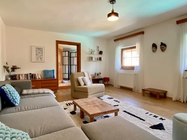 Bäckerhaus - Großzügige Wohnung mit Pool und Garten