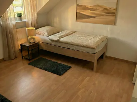 Achim Uphusen, A1/A27, Wohnung links