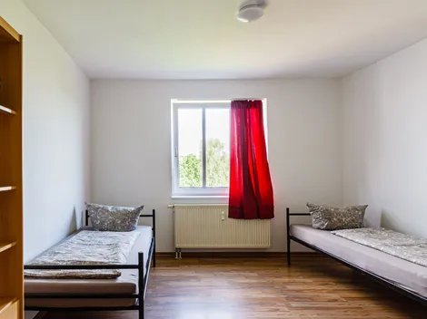 MONTEURUNTERKÜNFTE FÜR GRUPPEN IN CHEMNITZ GÜNSTIG WASCHMASCHINE - 3