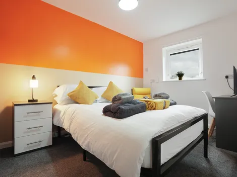 Modern 4 Bed Townhouse