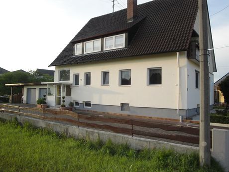 89335 Ichenhausen - Zimmervermietung Menze