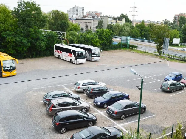 MANAGEMENT/EMPLOYEE-HOTEL„Jak u Pana Boga za Piecem” Kraków Stare Miasto Tanie noclegi pracownicze różne standardy