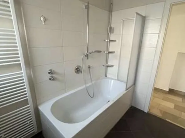 Komplette Haus/Wohnung in  München