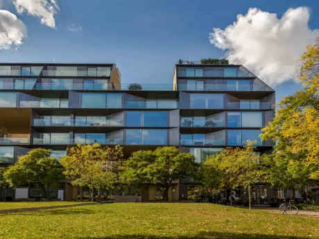 10117 Berlin - Modernes Studio in Uni-Lage ( Berlin Mitte )