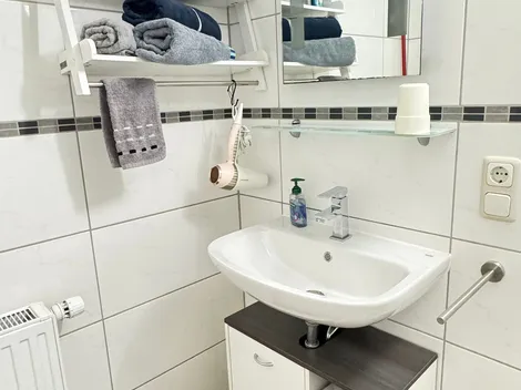 Monteurzimmer und Ferienwohnungen nahe Bonn – Ferienwohnungskomplex „Monteurglück" in Remagen - 16