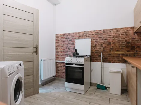 Pokoje dla pracowników - Świetna lokalizacja - 9