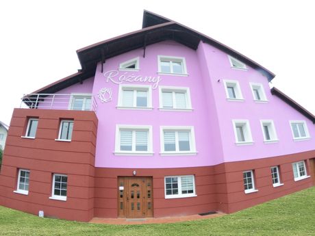 NOCLEGI "DOM RÓŻANY" MYSZYNIEC