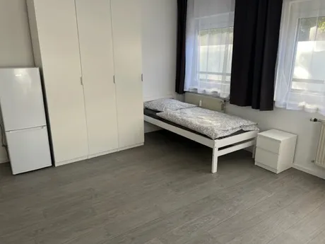 044435 Schkeuditz - Home4Time-Leipzig/Umland -ab 3Pers.