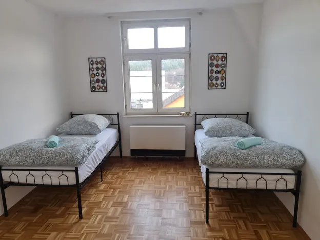 Günstige Monteurwohnungen in Pforzheim-Birkenfeld