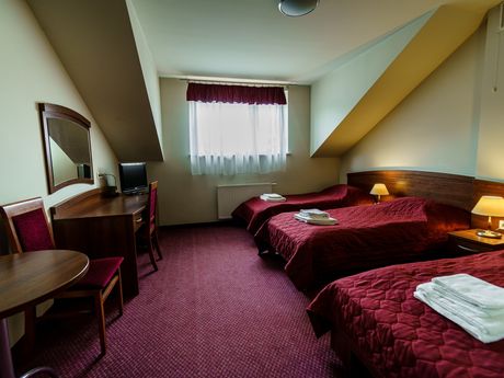 36-060 Głogów Małopolski - Pracownicze Noclegi Pod Borem 