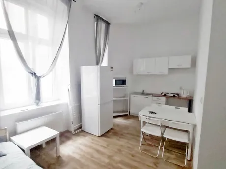 1 Maja 11, Łódź