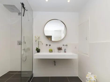Top Lage: Schwabing 70m² sannierte City Wohnung