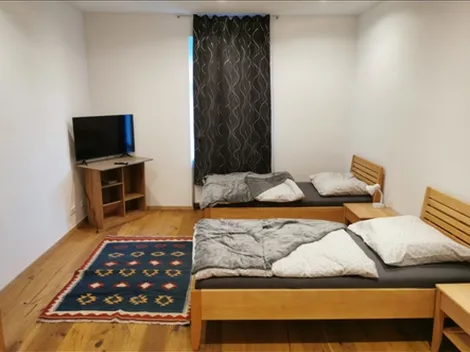 Monteurwohnung mit Parkplatz und Garten