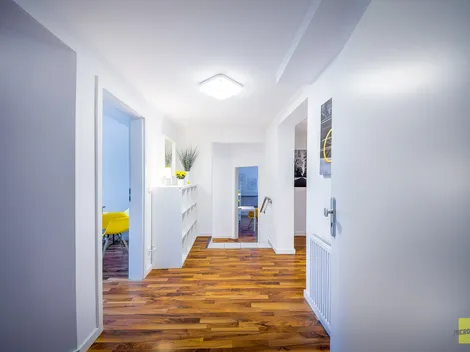 Micro Motel A-25 - 4