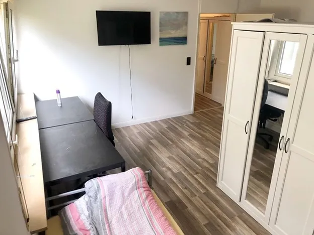 3-Zimmer Wohnung Friedrichsdorf mit großem Balkon TV's