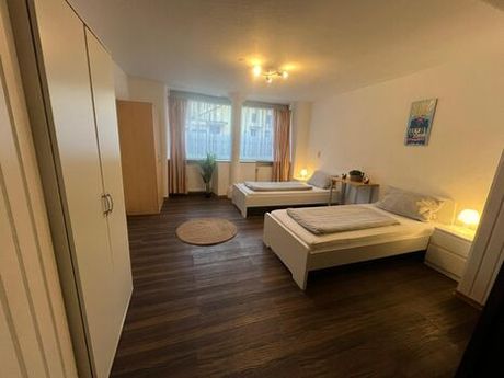 Top-Lage für Monteure: Nur 5 km zur luxemburgischen Grenze