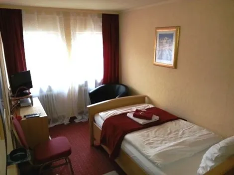 Monteurzimmer Saarland Lebach * Zentrale, ruhige Lage ab 16 €/Tag