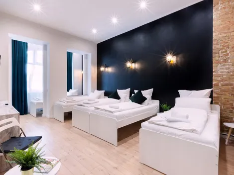 Hevals Grand Appartments - 4