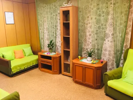 04-682 Warszawa - Hostel "Green Light"