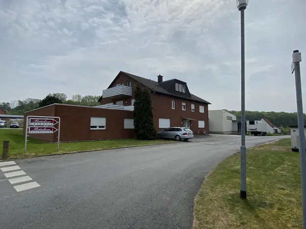 Wohnungen Monteurzimmer komplette Ausstattung Pension für Arbeiter Monteurwohnung freistehendes Haus