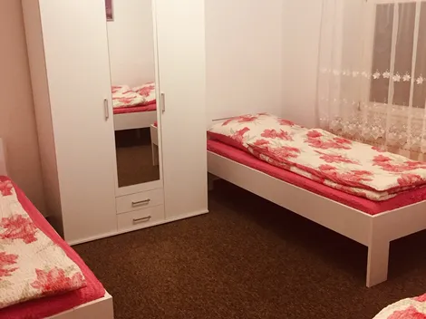 Ferienwohnungen "Am Theater" - top Ausstattung, bis zu 12 Personen - 5