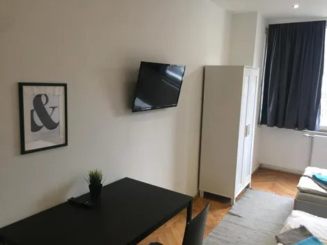 Apartments Razvan(vorbim romaneste)