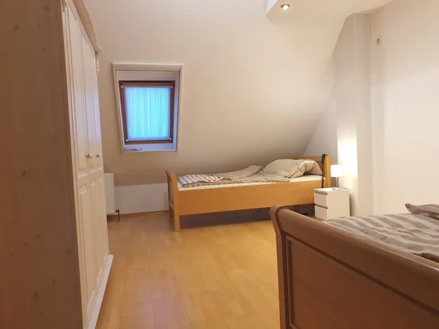 Monteurwohnung 	>3Monate, 20€ /  furnished apartment, >3months, 20€