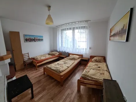 Tanie noclegi pracownicze Tarnowskie Góry Abi Noclegi, również na kwarantannę