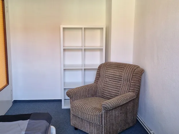 3-Zimmer Monteurwohnung  mit Balkon nahe Borna