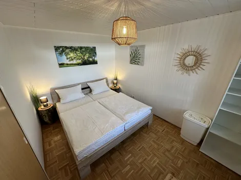 Gemütliche Wohnung mit Holzkamin