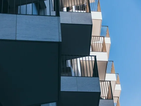 building-8260627_640